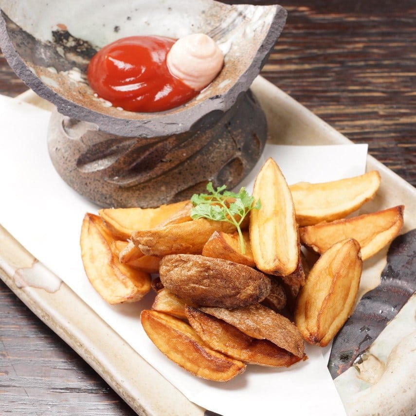 寿司と焼き鳥が人気の創作海鮮居酒屋 @小坂/半個室/宴会/居酒屋/寿司/お寿司と焼鳥キッチン　祐星　小阪